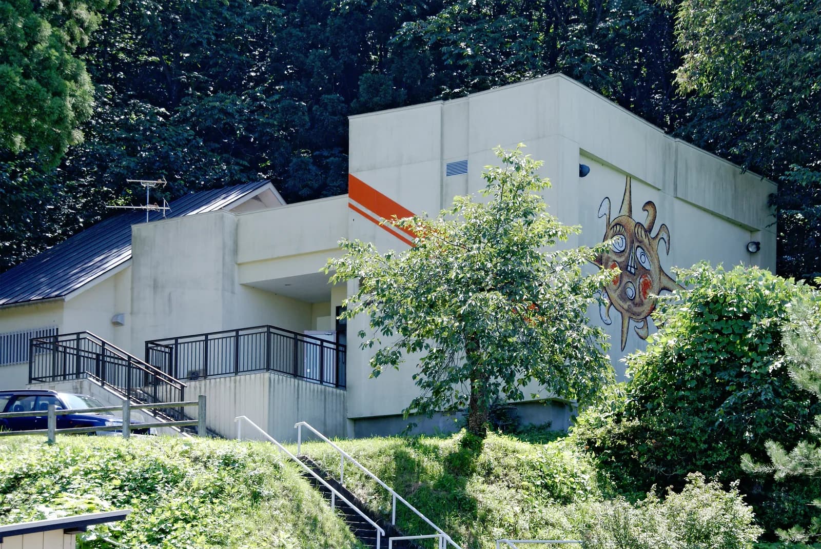 利根山光人記念美術館