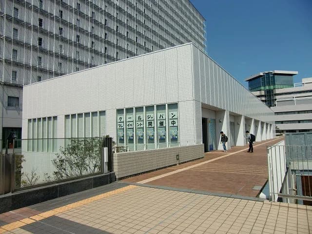 りんくう現代美術空間