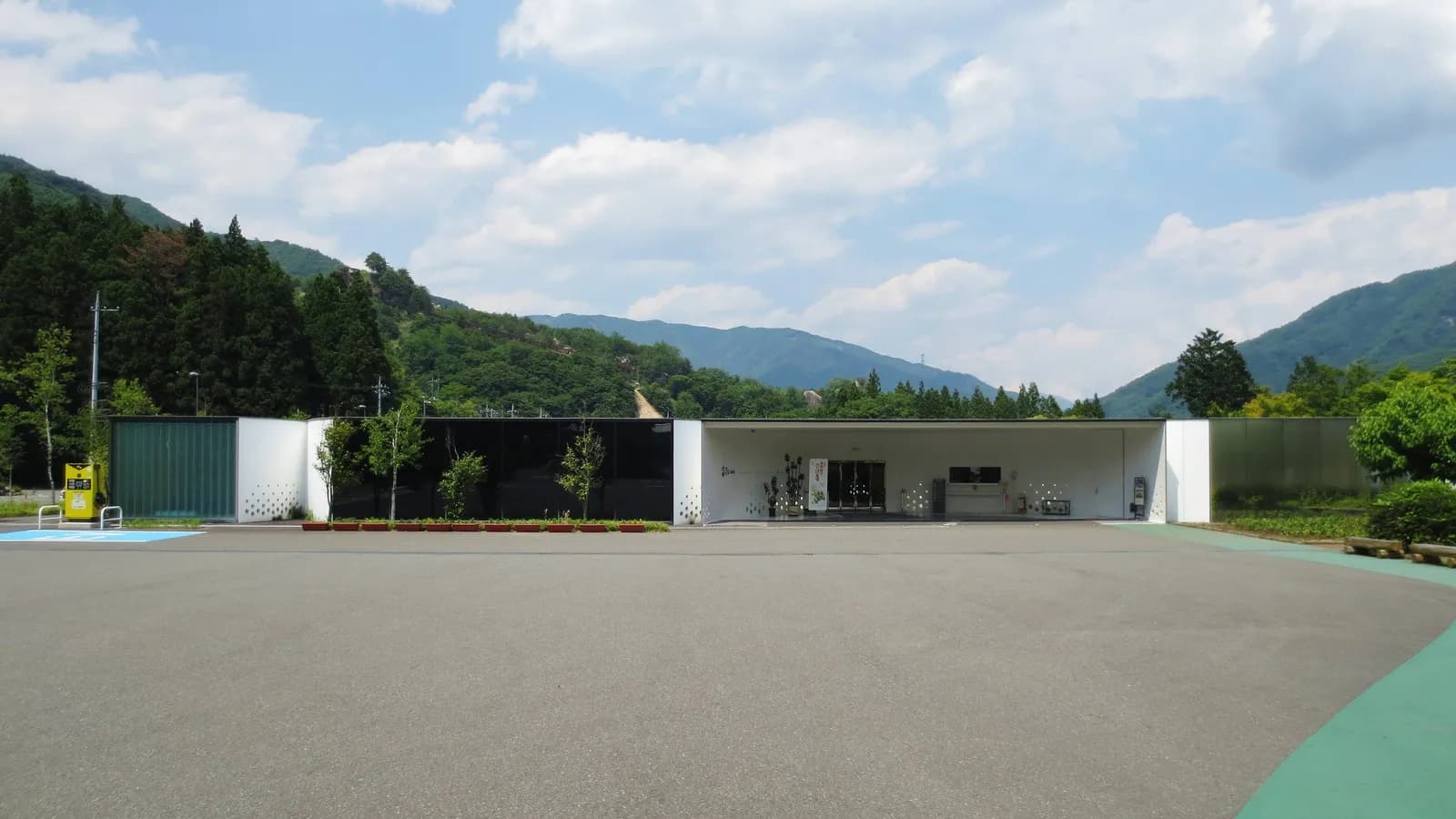 みどり市立富弘美術館